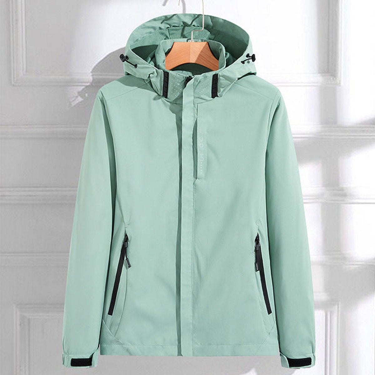 Belén | Chaqueta Impermeable con Capucha