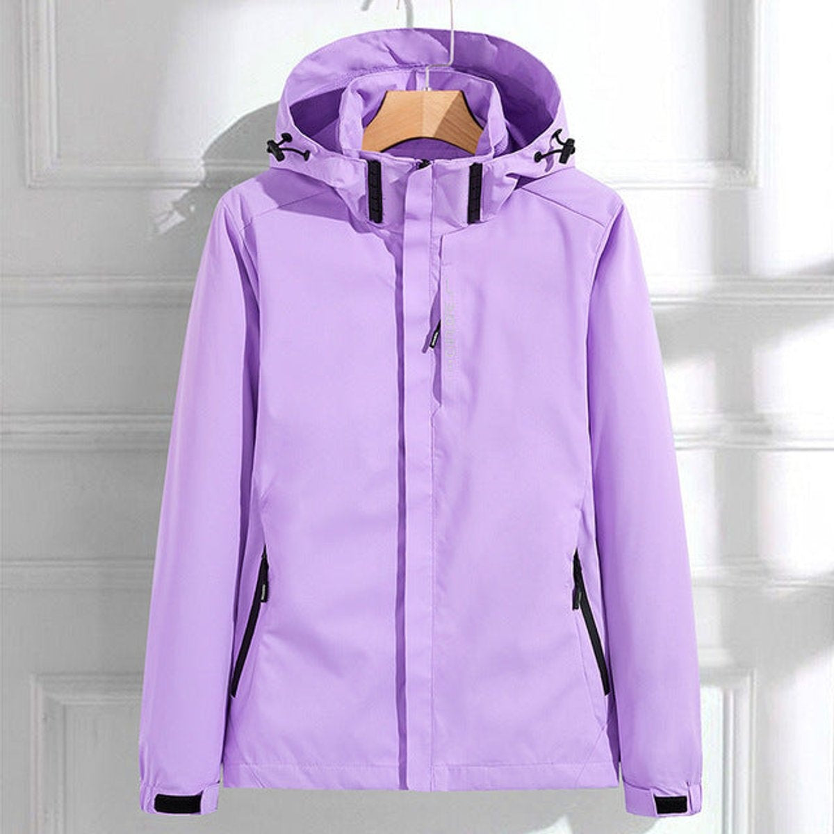 Belén | Chaqueta Impermeable con Capucha