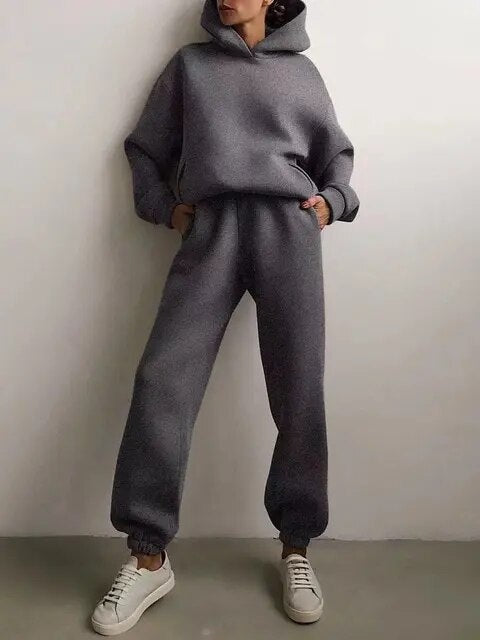 Zoe | Conjunto Chándal con Capucha