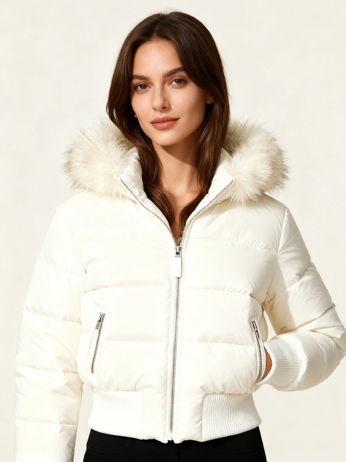 Amanda | Chaqueta de Plumas con Capucha